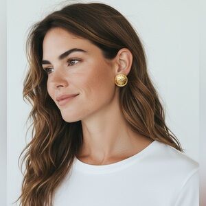 Napier Hammered Gold-Tone Domed Clip Earrings Vintage J41